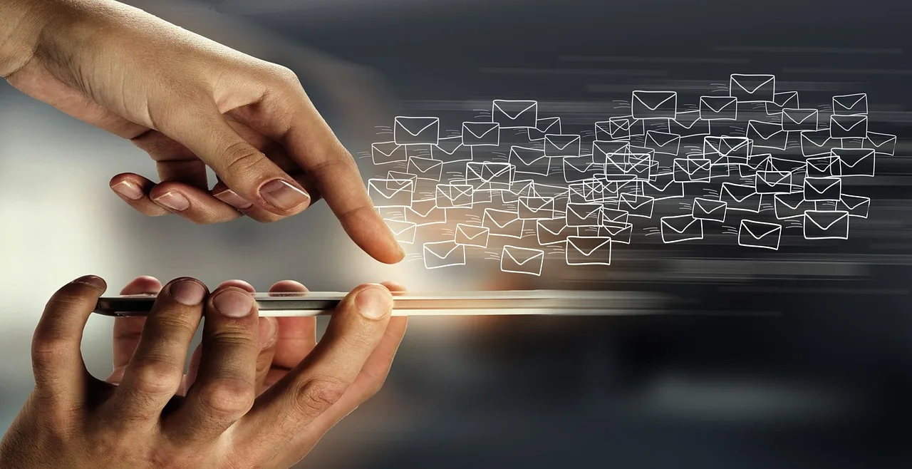 SEND vs notifica cartacea: costi e tempi a confronto